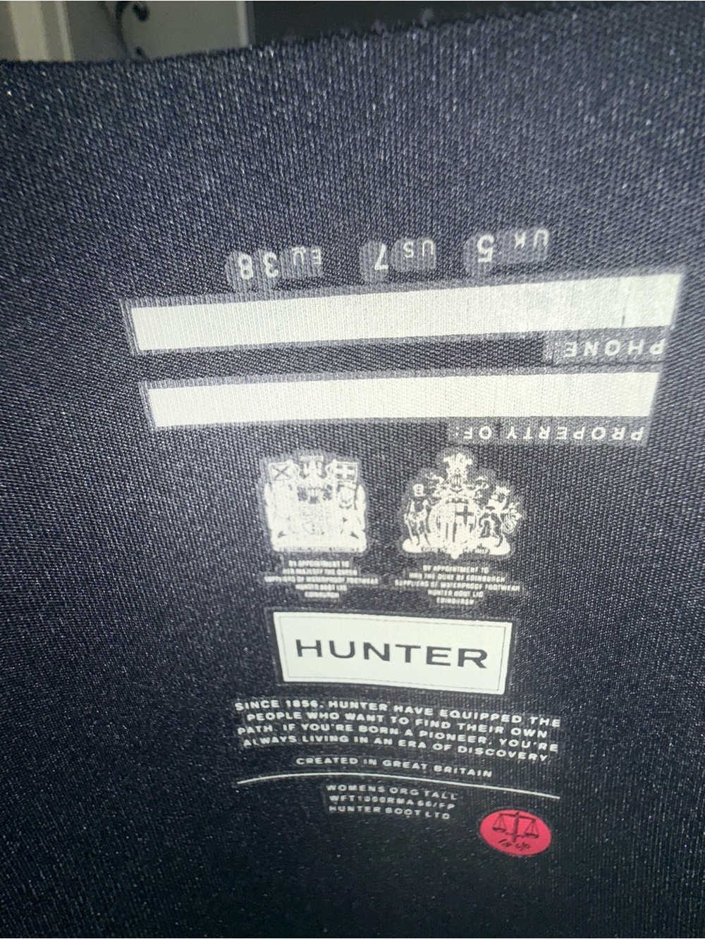 Hunter Original Tall rain boots in matte black. - Picture 8 of 11